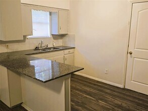 2414 52nd St in Dallas, TX - Building Photo - Building Photo