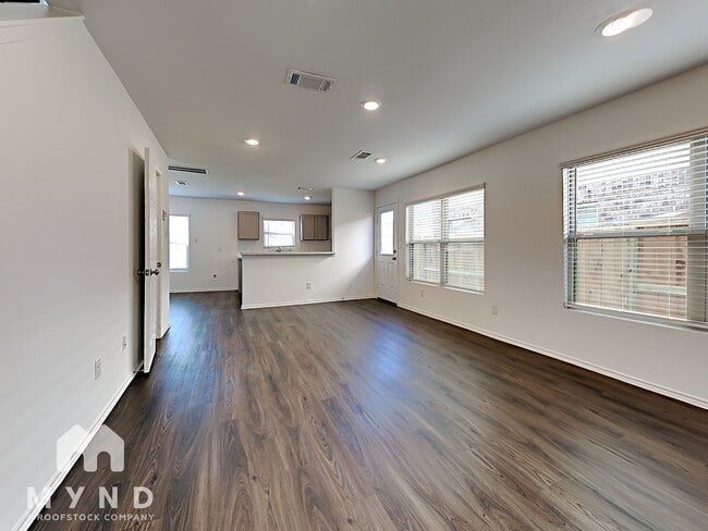 5225 Elrington Vly Ln in Porter, TX - Building Photo - Building Photo