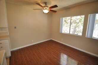 24411 Newhall Ave in Santa Clarita, CA - Building Photo - Building Photo