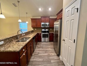 3168 Angora Bay Dr in Middleburg, FL - Building Photo - Building Photo