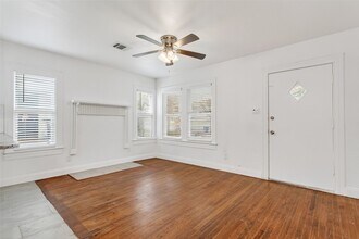 6112 Llano Ave in Dallas, TX - Building Photo - Building Photo