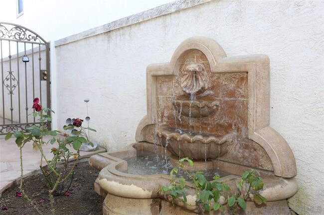 13121 Dressage Ln in San Diego, CA - Building Photo - Building Photo