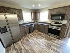 4974 Bell Ave in Shelbyville, KY - Building Photo - Building Photo