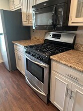 5609 Bentley Ct in Mobile, AL - Building Photo - Building Photo
