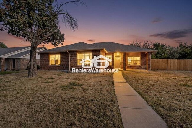 property at 3804 Dover Dr