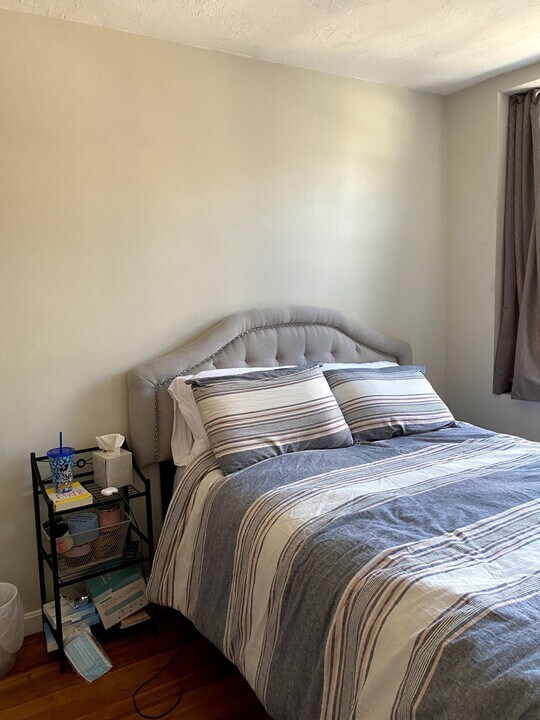 226 Hanover St in Boston, MA - Building Photo