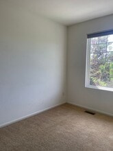 20461 E Duke Dr in Aurora, CO - Building Photo - Building Photo