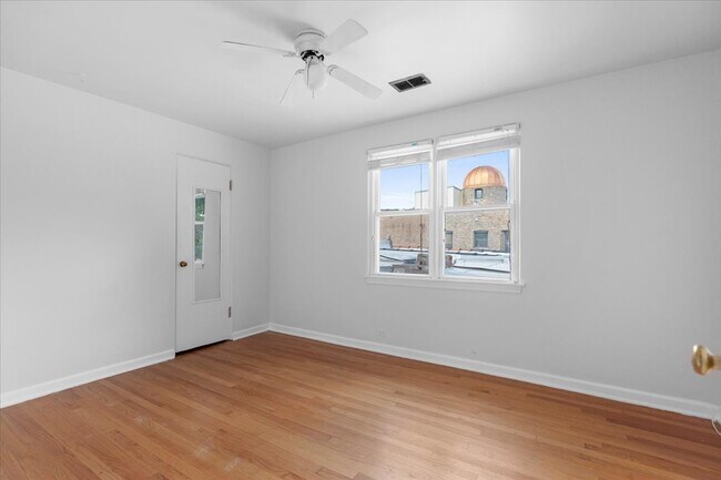 1456 W Irving Park Rd, Unit 2