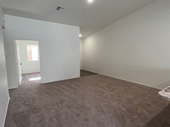 7370 E 38th St in Yuma, AZ - Building Photo - Building Photo