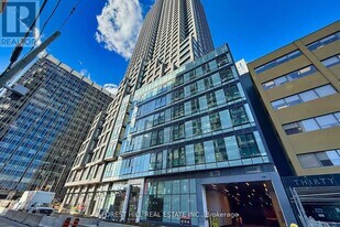 20 Soudan Ave in Toronto, ON - Building Photo