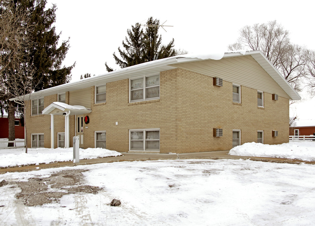 1820 10th Ave S in St. Cloud, MN - Building Photo