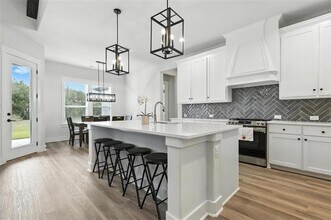 3141 Claire Dr in Midlothian, TX - Building Photo - Building Photo