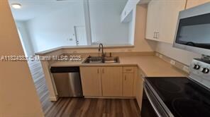 11155 SW 5th Pl in Pembroke Pines, FL - Foto de edificio