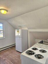 7 Montgomery St in Brentwood, NY - Building Photo - Building Photo