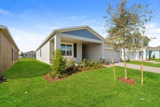 7617 Gemstone St in Groveland, FL - Building Photo - Building Photo