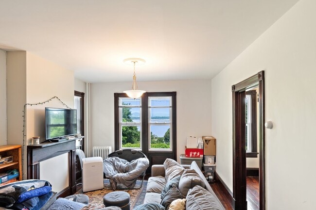 3 Independence Pl in Ossining, NY - Building Photo - Building Photo