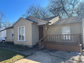 844 Nash St in Garland, TX - Building Photo