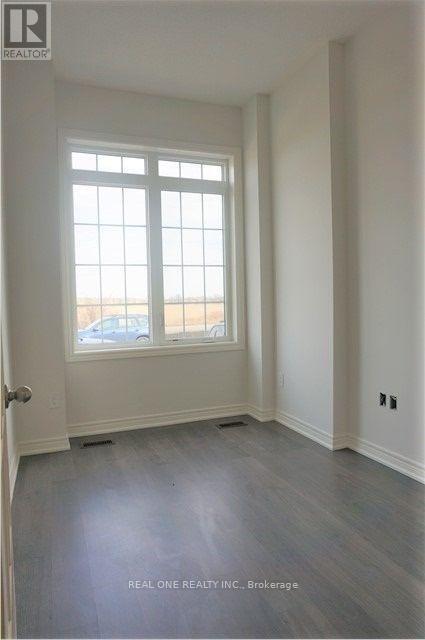 1619 Sorensen Ct in Milton, ON - Building Photo - Building Photo