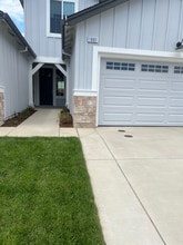 1001 Wadsworth Dr-Unit -1 in Roseville, CA - Building Photo - Building Photo