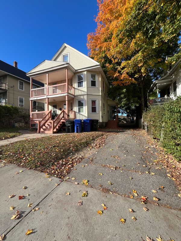 property at 40 James St
