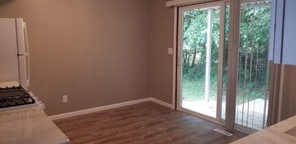 546 Marquette St in La Salle, IL - Building Photo - Building Photo