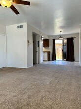 1017 W Perdew Ave in Ridgecrest, CA - Building Photo - Building Photo