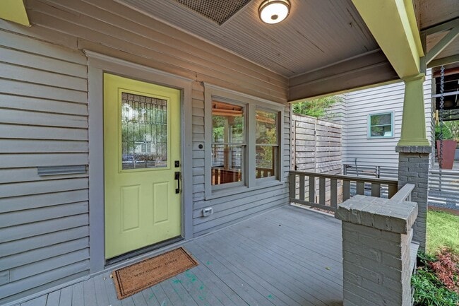 1032 E 6 1/2 St in Houston, TX - Building Photo - Building Photo