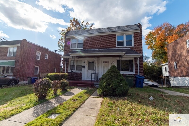 5632 Pioneer Dr in Baltimore, MD - Building Photo