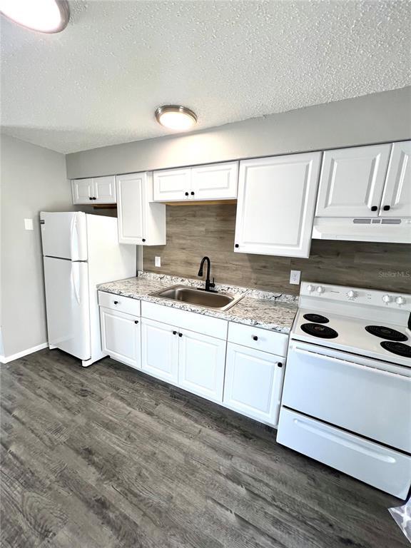 5729 21st Ave N in St. Petersburg, FL - Building Photo - Building Photo