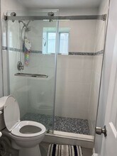 5 Roosevelt Ave in Amityville, NY - Building Photo - Building Photo