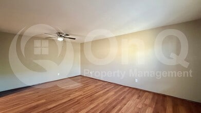 2634 N 43rd Ave in Phoenix, AZ - Building Photo - Building Photo