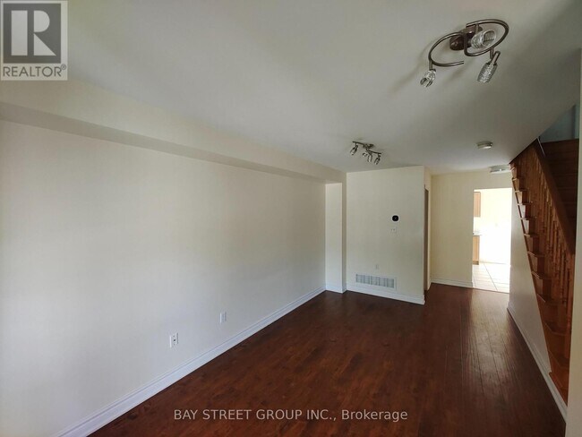 19 MacGregor Ave in Richmond Hill, ON - Building Photo - Building Photo