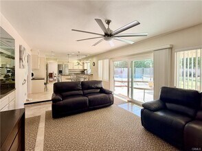 23446 Blythe St in Los Angeles, CA - Building Photo - Building Photo