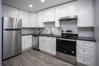 Red Bud Apartments in Knoxville, TN - Foto de edificio - Interior Photo