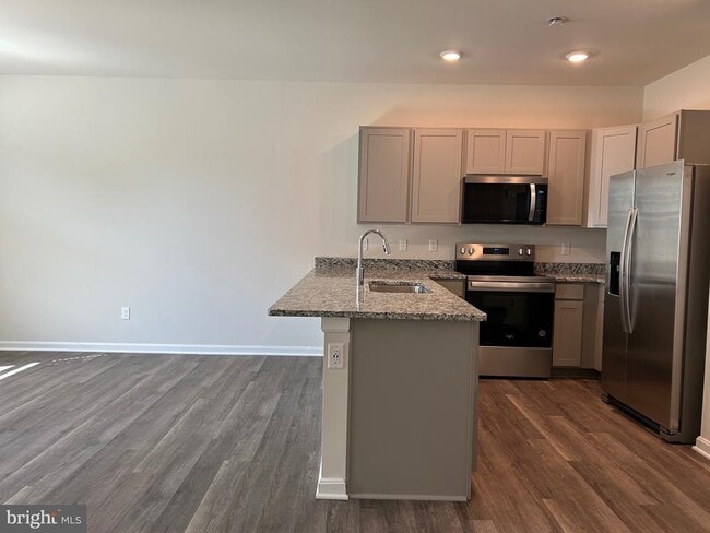 144 Rae Ct in Luray, VA - Building Photo - Building Photo