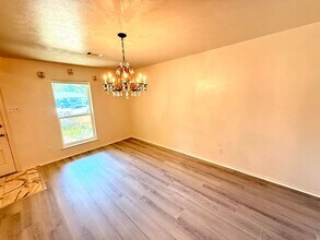 2217 Indian Creek Dr in Irving, TX - Building Photo - Building Photo