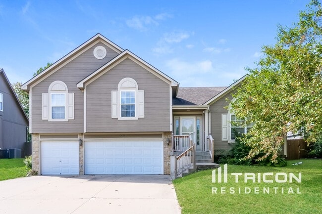 property at 425 Granite Dr