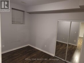 7241 Second Line W in Mississauga, ON - Building Photo - Building Photo