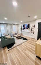15 Arcadia Pl in Union, NJ - Building Photo - Building Photo