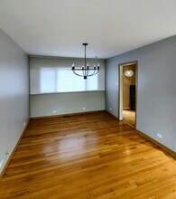 7249 W 109th Pl in Worth, IL - Building Photo - Building Photo