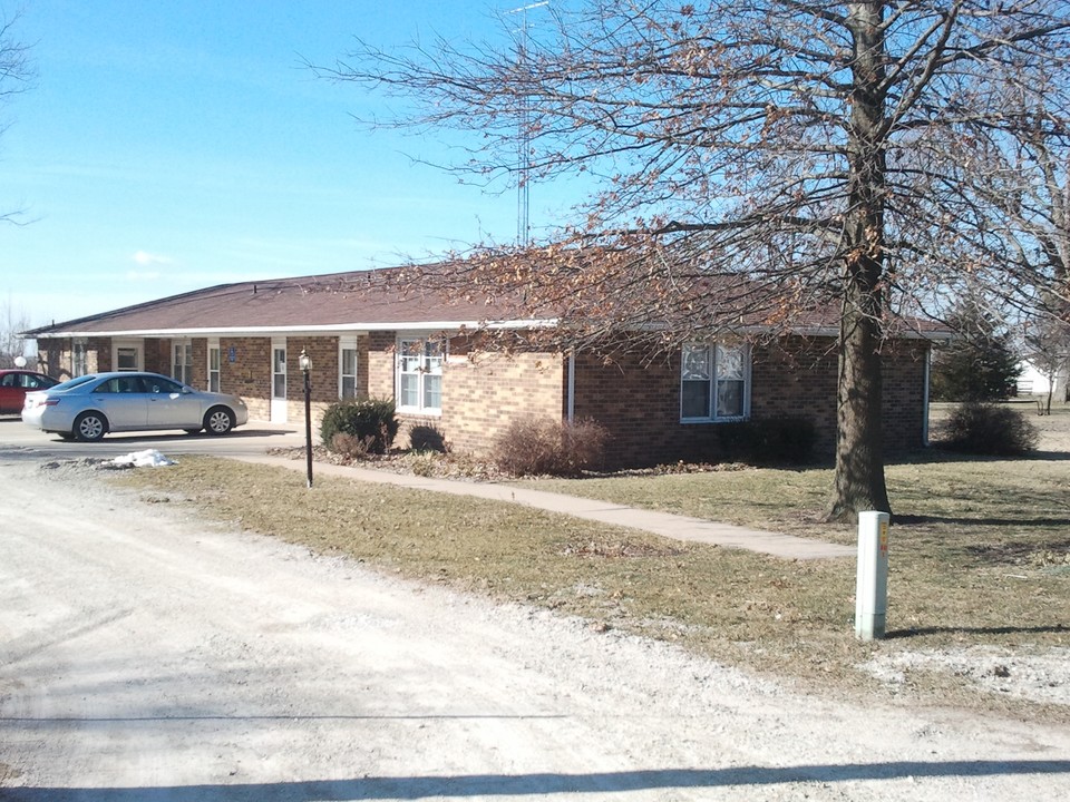 Swedesburg Apartments in Swedesburg, IA - Building Photo