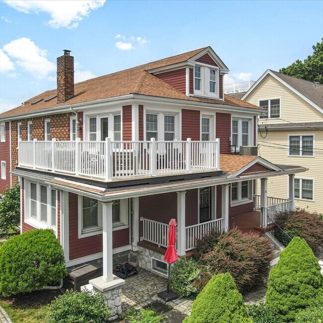 property at 9 Park St