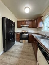 1221 Pine Creek Wy in Concord, CA - Building Photo - Building Photo