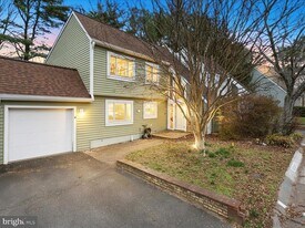 1426 Yellowwood Ct in Reston, VA - Building Photo