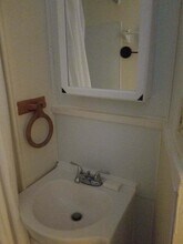 560 Walnut St, Unit #1 first floor in Columbia, PA - Foto de edificio - Building Photo