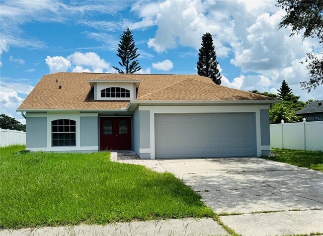 2405 Queenswood Cir in Kissimmee, FL - Building Photo - Building Photo