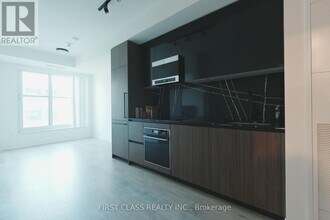 425 Front St E in Toronto, ON - Building Photo - Building Photo