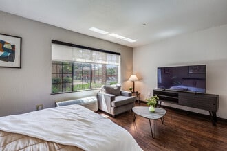 Onyx at Oslo in San Antonio, TX - Foto de edificio - Building Photo