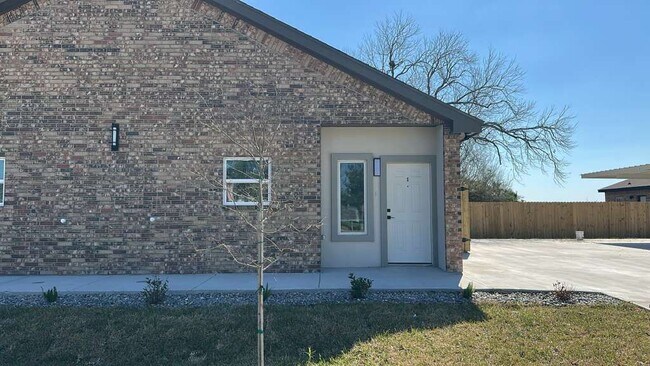 3604 Paola St in Edinburg, TX - Building Photo - Building Photo