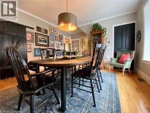 20 McKenzie St in Cambridge, ON - Building Photo - Building Photo